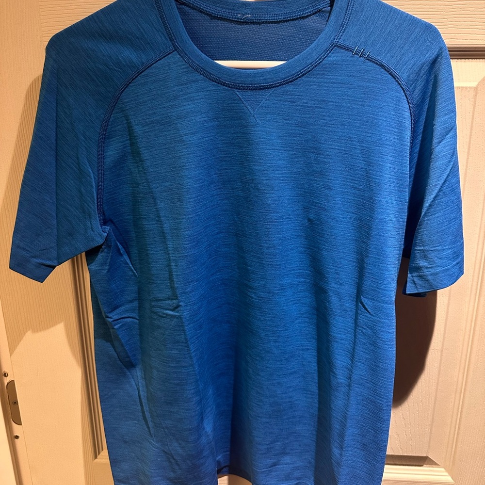 lulu blue athletic shirt